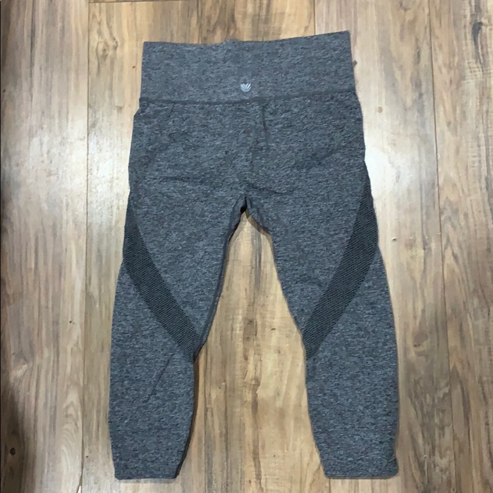 Heather Gray Forever 21 workout leggings